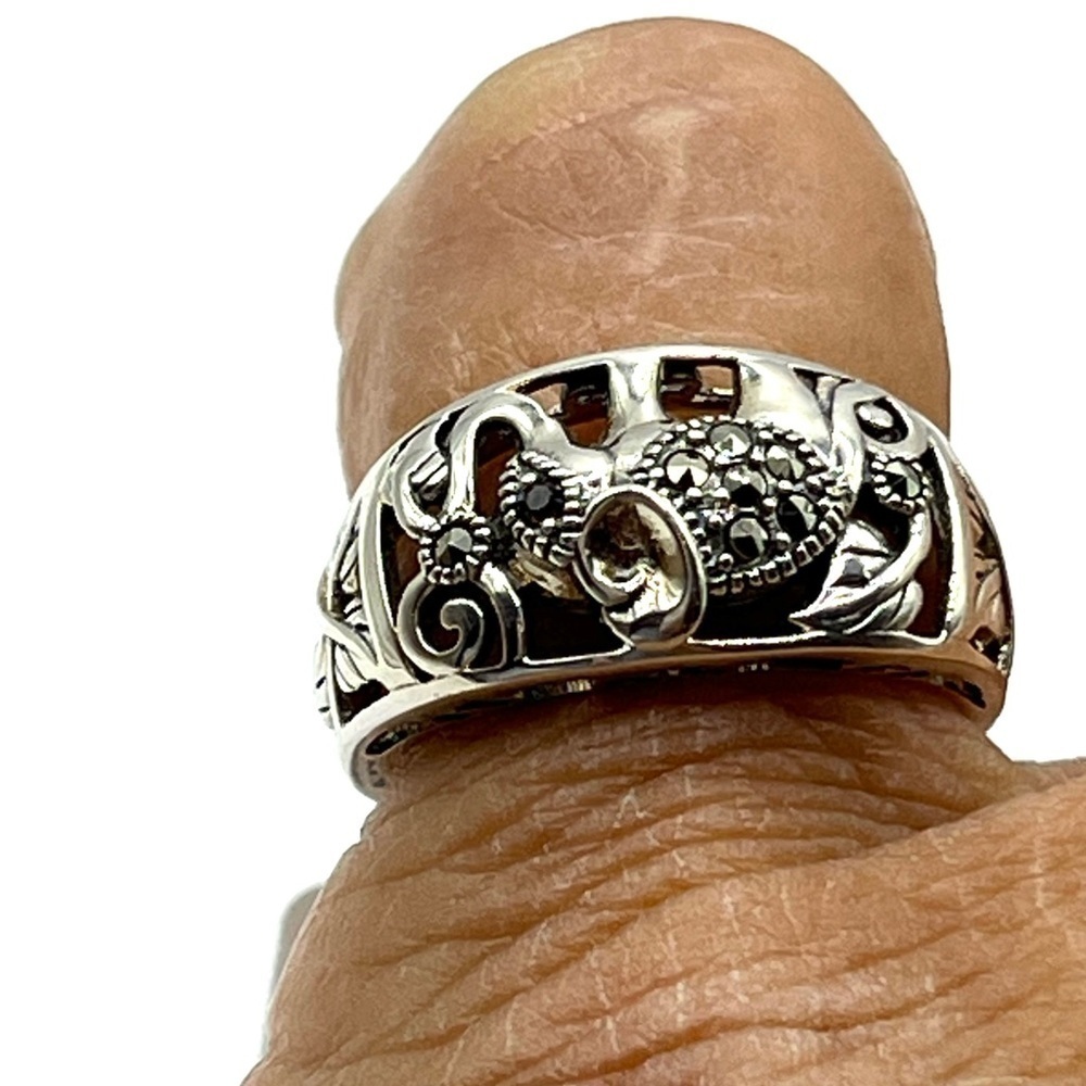 Sterling Silver Elephant Ring Marcasite Garnet Sterling Silver Ring Size 6 - Picture 10 of 12